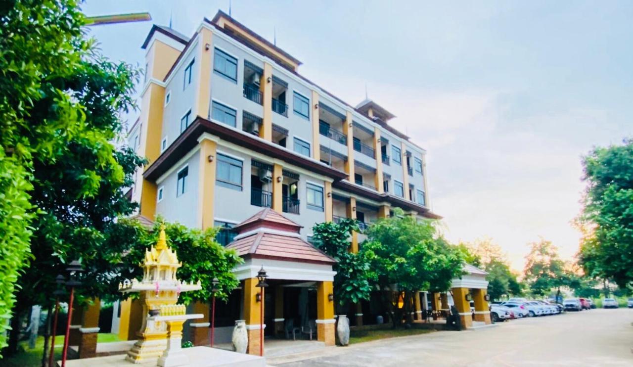 The Green Residence 304 Si Maha Phot Εξωτερικό φωτογραφία