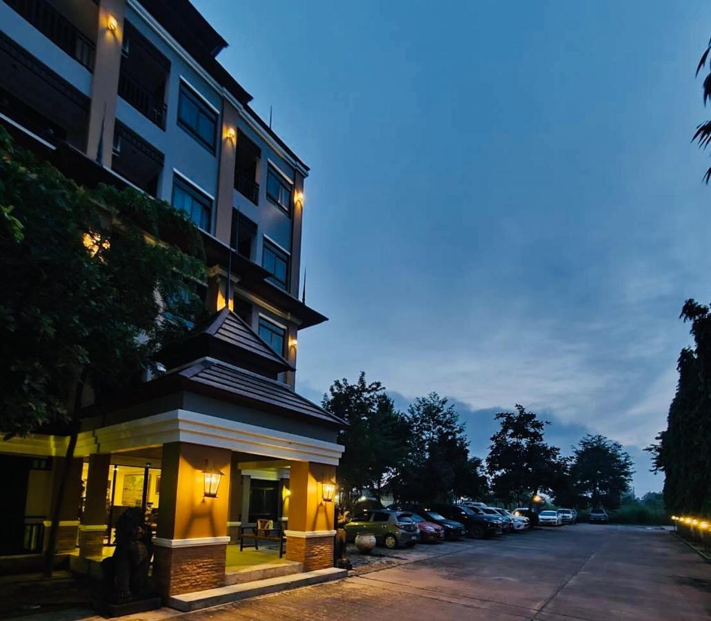 The Green Residence 304 Si Maha Phot Εξωτερικό φωτογραφία