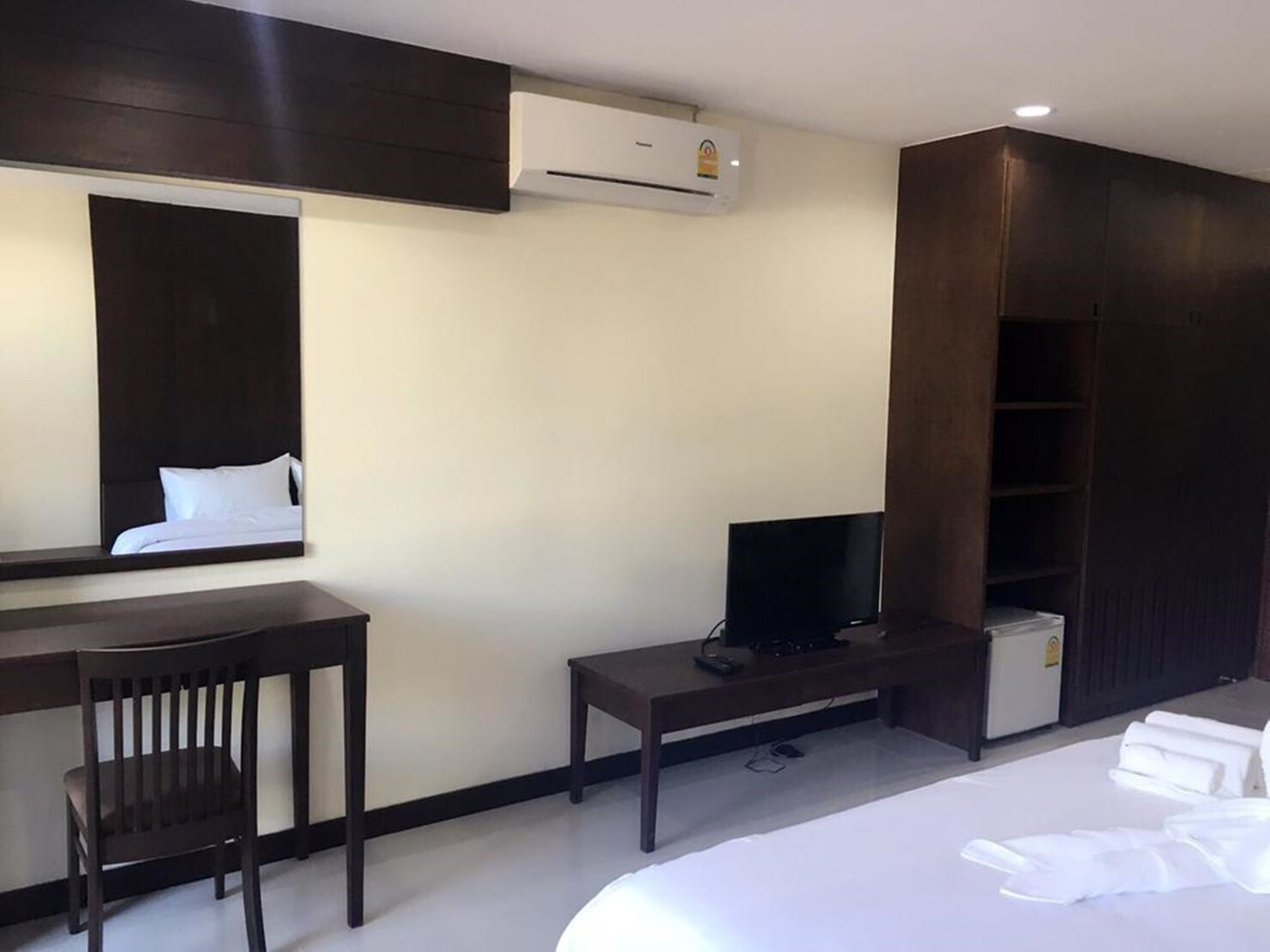 The Green Residence 304 Si Maha Phot Εξωτερικό φωτογραφία